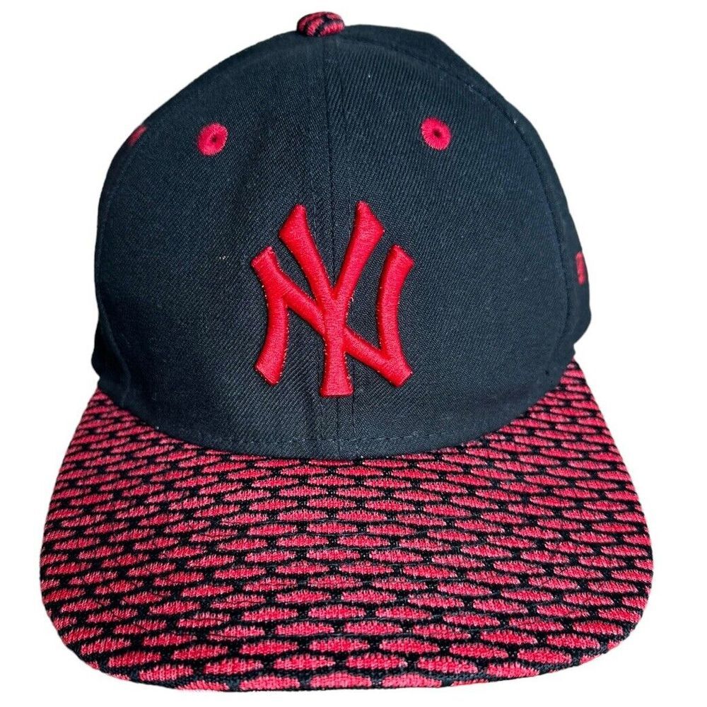 Rare Style! Snapback Hat New Era 9Fifty Yankees Baseball cap Red Black